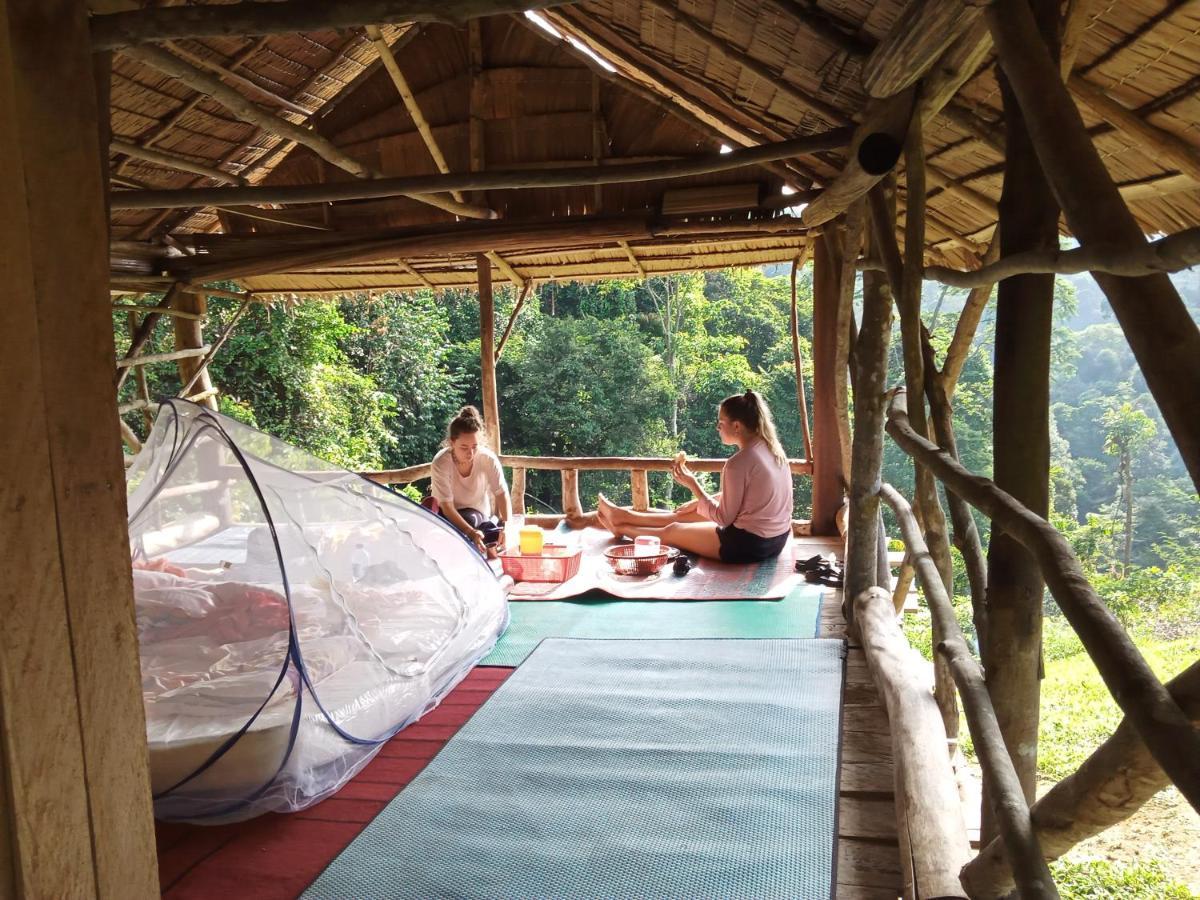 Orangutantreksumatra & Lovely Jungle Lodge Only Book If You Are Treking With Us بوكيت لاوانج الغرفة الصورة