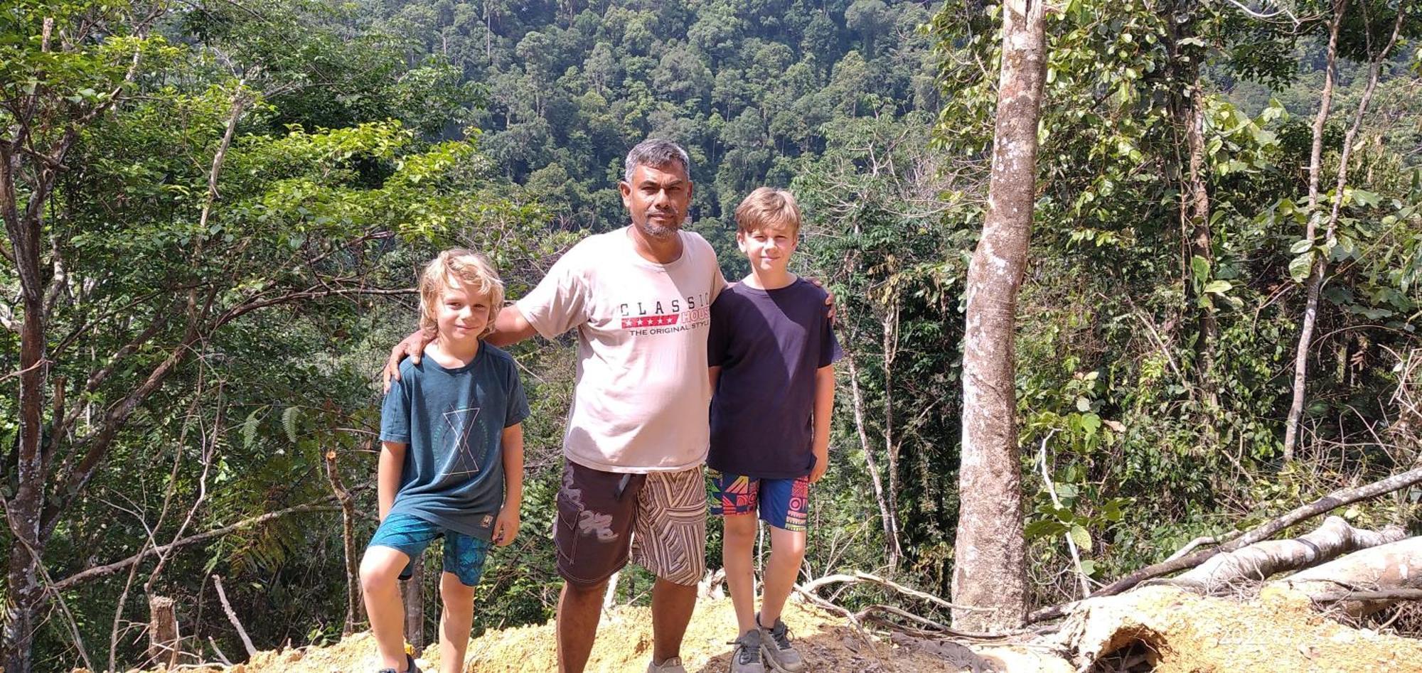 Orangutantreksumatra & Lovely Jungle Lodge Only Book If You Are Treking With Us بوكيت لاوانج الغرفة الصورة